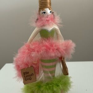 Bloomingdales Woman w/Beehive/Pink Boa Shopper Little Brown Bag Glass Ornament